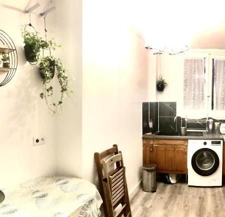 Room With Balcon 20 Minutes From Eiffel Tower Шуази-ле-Руа Экстерьер фото